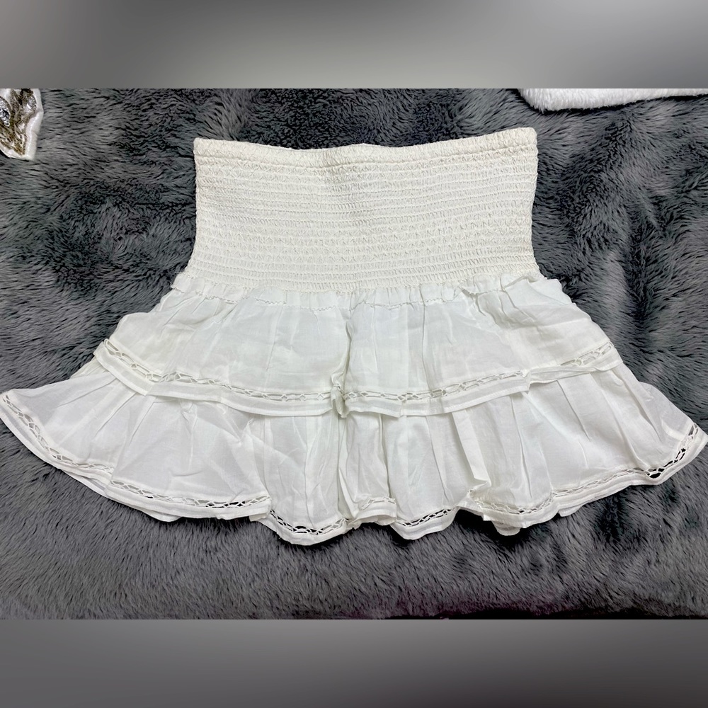 Aritzia Sunday Best skirt size small